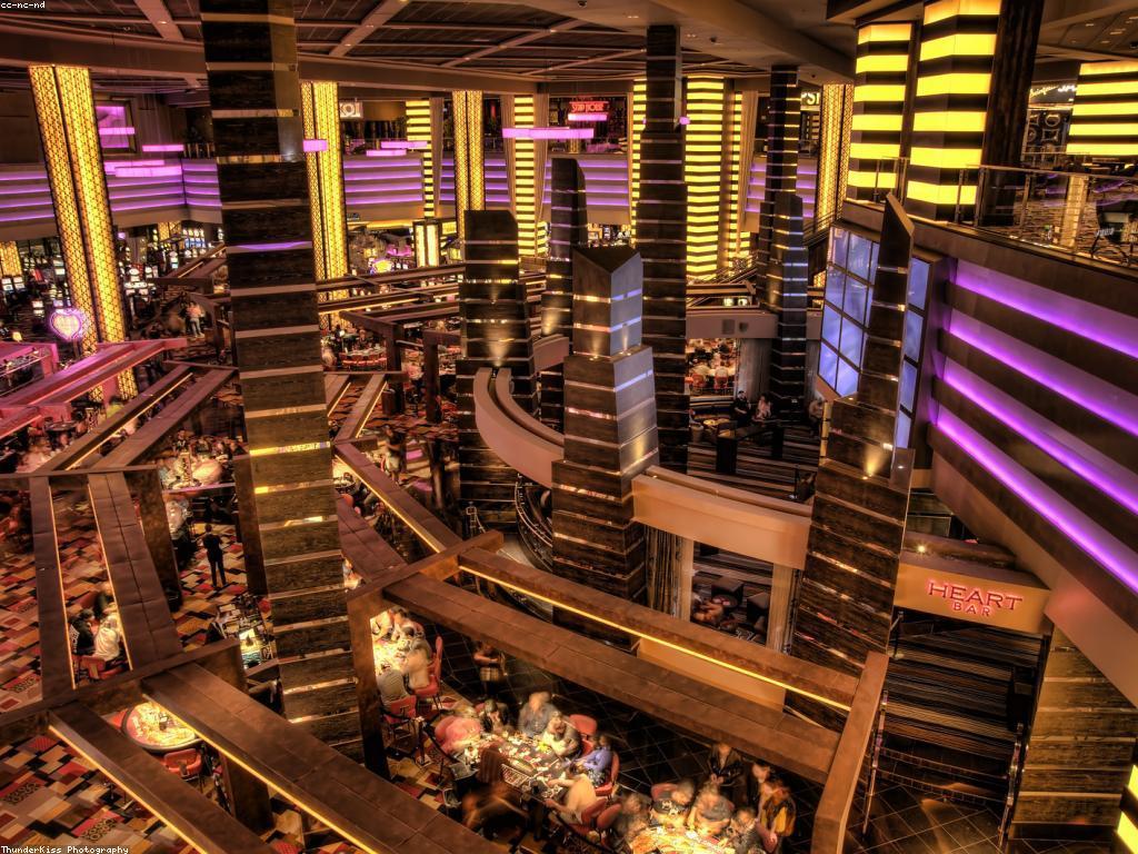 អត្ថប្រយោជន៍នៃការលេងស្លតនៅកាស៊ីណូ