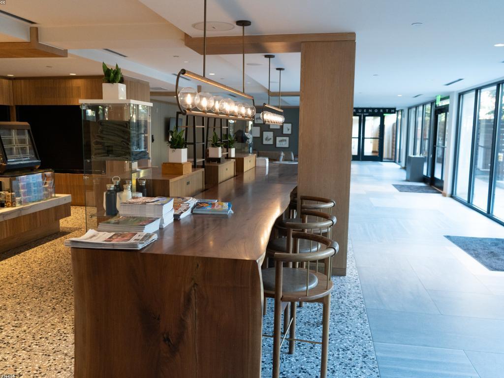 ស្លតនិងវប្បធម៌: ការអភិវឌ្ឍន៍និងការពារបុព្វបទ